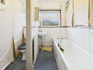 Bathroom- click for photo gallery